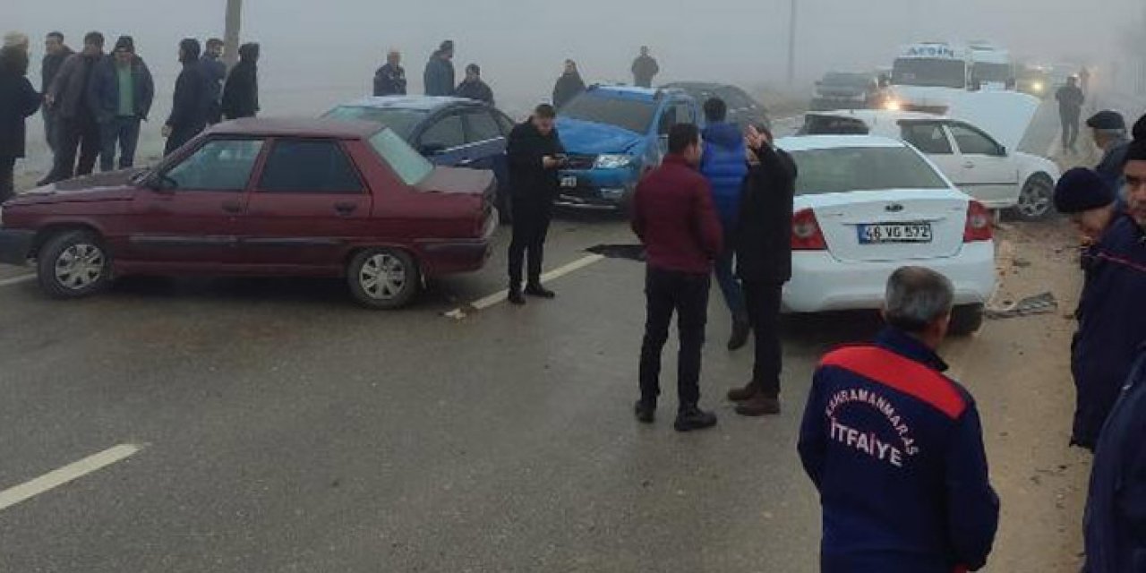 Bir zincirleme kaza da Kahramanmaraş'ta: 22 araç birbirine girdi