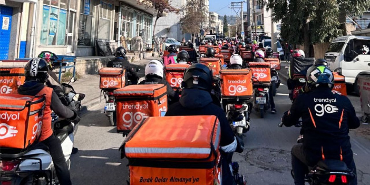 İzmir'de vefa örneği: Yüzlerce kurye onun için toplandı