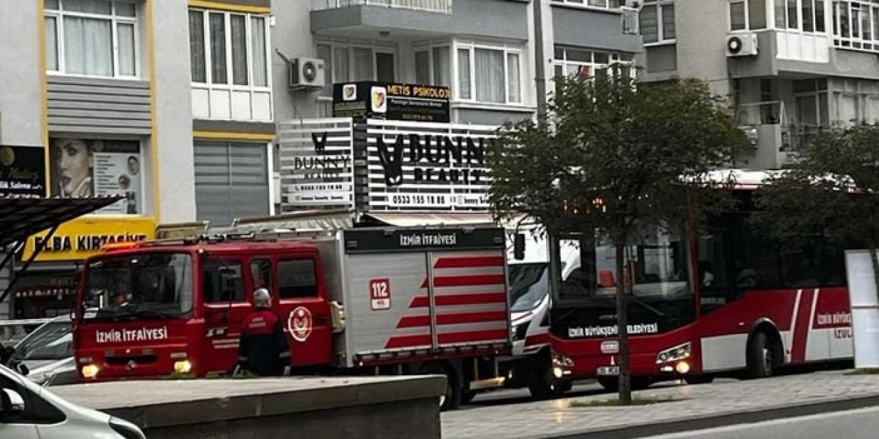 İzmir’de facia! Metro istasyonunda yürüyen merdiven çöktü!