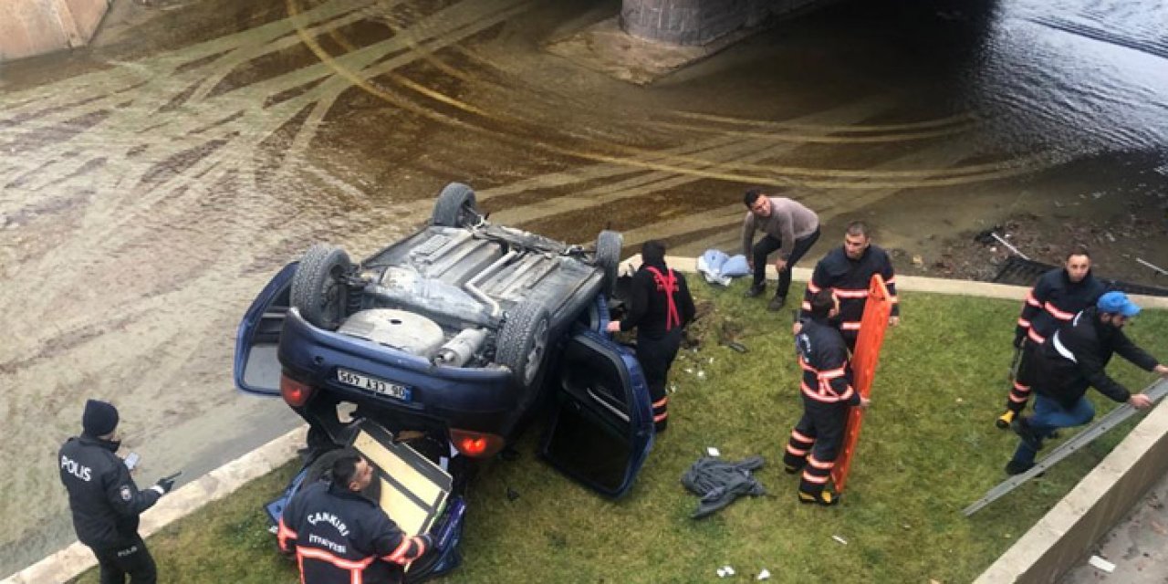 Çankırı'da otomobil dereye düştü: 7 yaralı