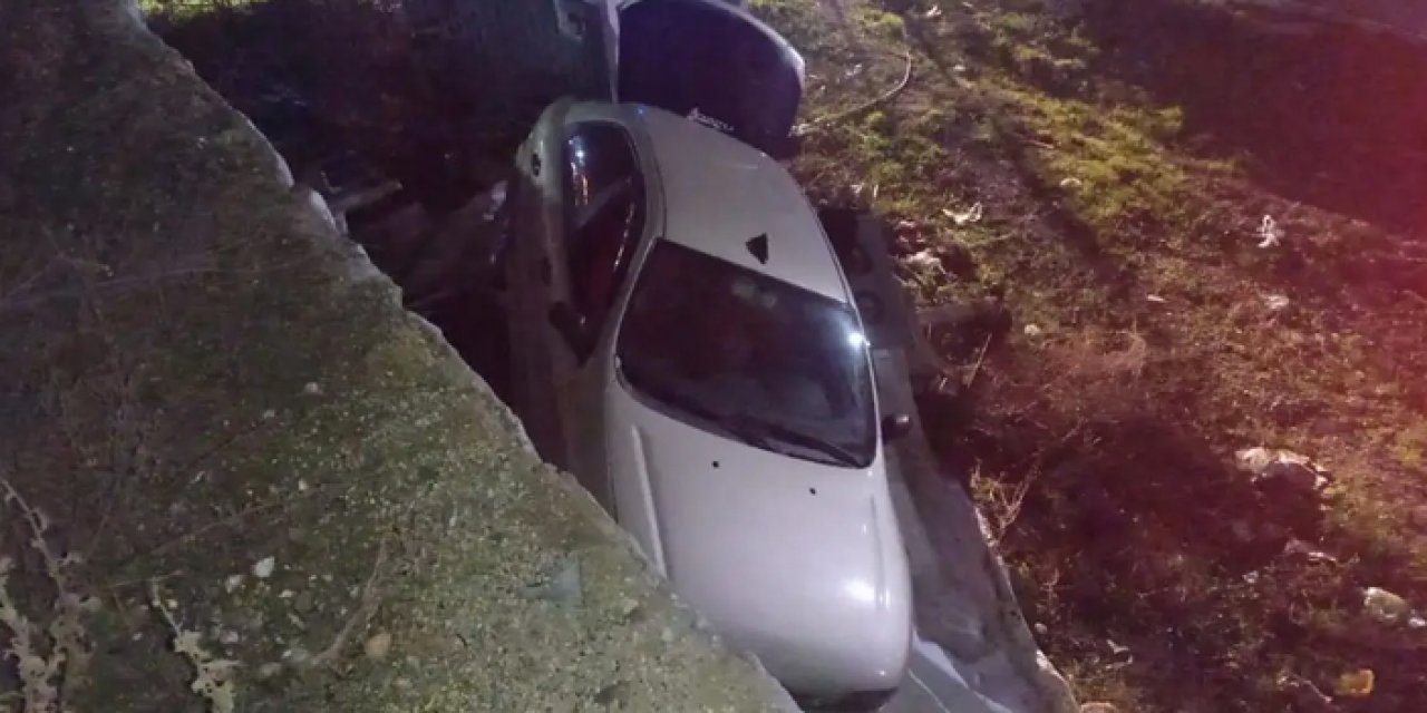 Manisa'da feci kaza: 15 metreden aşağı uçtu!