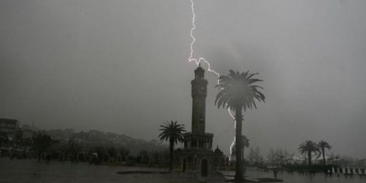 Meteoroloji'den İzmir'e peş peşe uyarı: Hem sağanak hem fırtına vuracak!