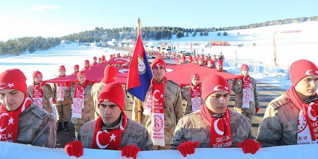 Türkiye Sarıkamış'ta yürüdü: Şehitler 109'uncu yılda anıldı