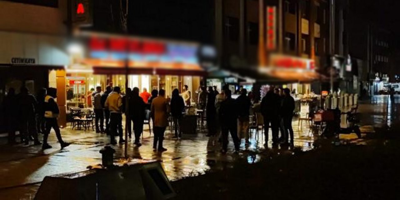 Ankara’da olaylı gece! Müşterilere aldırış etmeden lokantaya kurşun yağdırdı