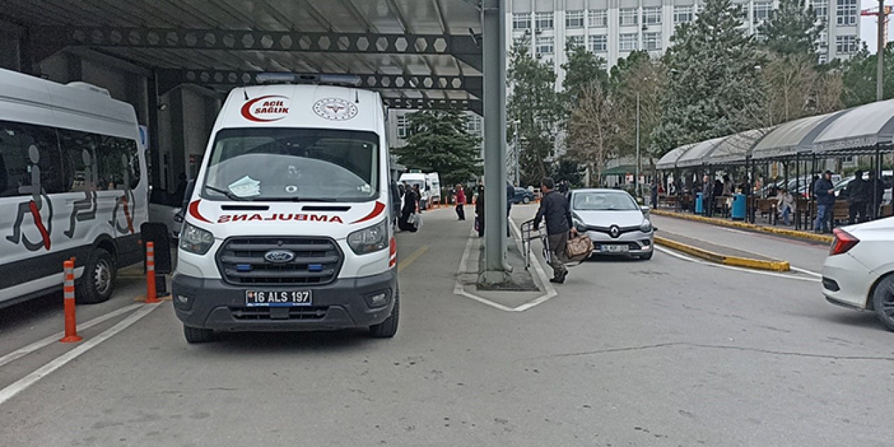 Kaldırımda yürürken cip çarptı: Ortaokul öğrencisi yaşamını yitirdi!