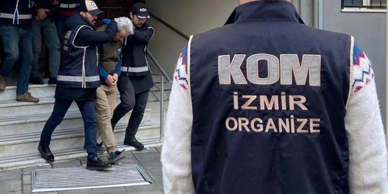 İzmir'de FETÖ operasyonu!