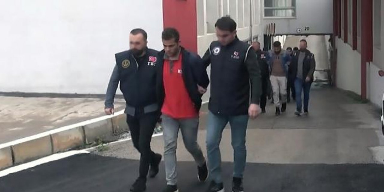 Adana'da DEAŞ operasyonu: 5 tutuklama