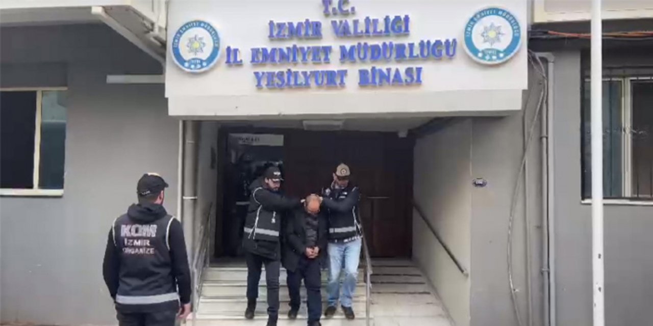İzmir'de aranan 2 firari hükümlü yakalandı