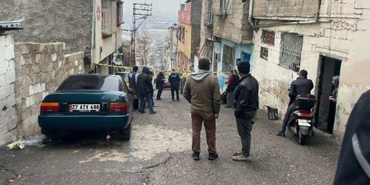 Arkadaşını ve dedesini av tüfeği ile vurdu
