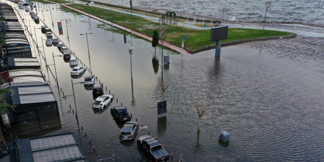 Uzmanından İzmir’e tsunami uyarısı: Bölge bölge açıkladı