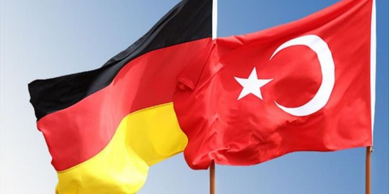 Almanya'da Türklerin yeni siyasi oluşumu: DAVA