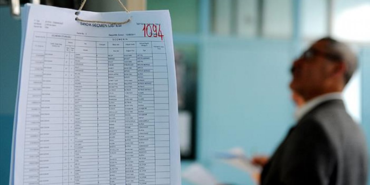 Oy kullanacaklar dikkat! Seçmen listeleri bugün askıdan iniyor