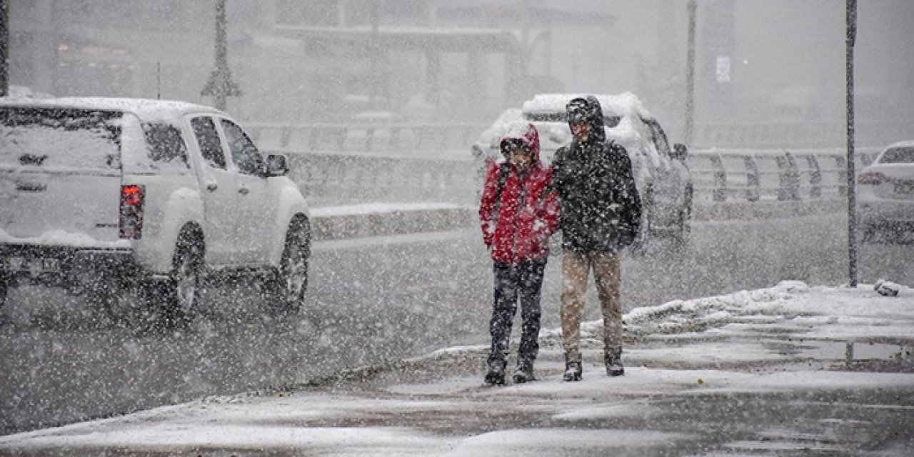 Meteorolojiden kar uyarısı geldi! Dışarı çıkarken dikkat!