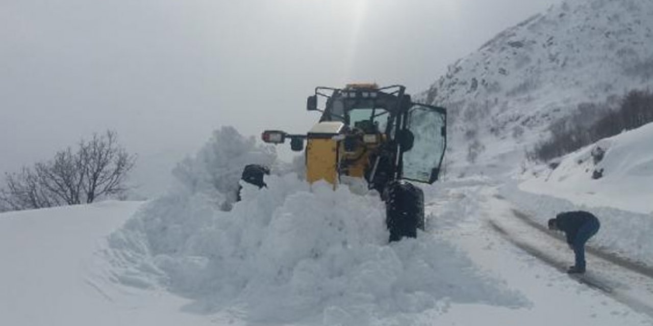 91 köy yolu ulaşıma kapandı