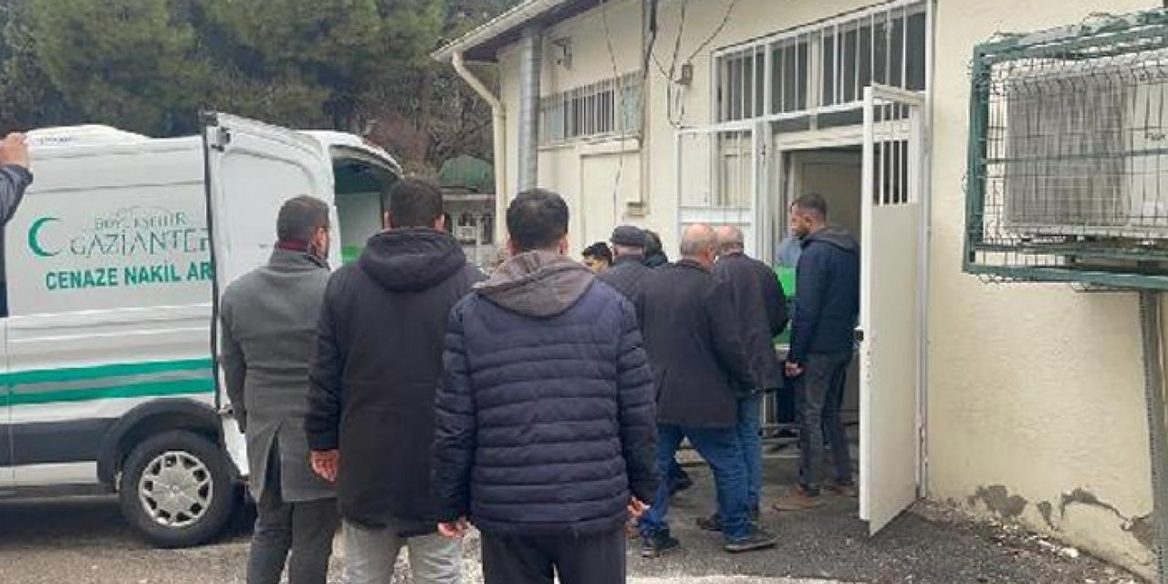 Eşini öldürdü: Yanlışlıkla olduğunu savundu