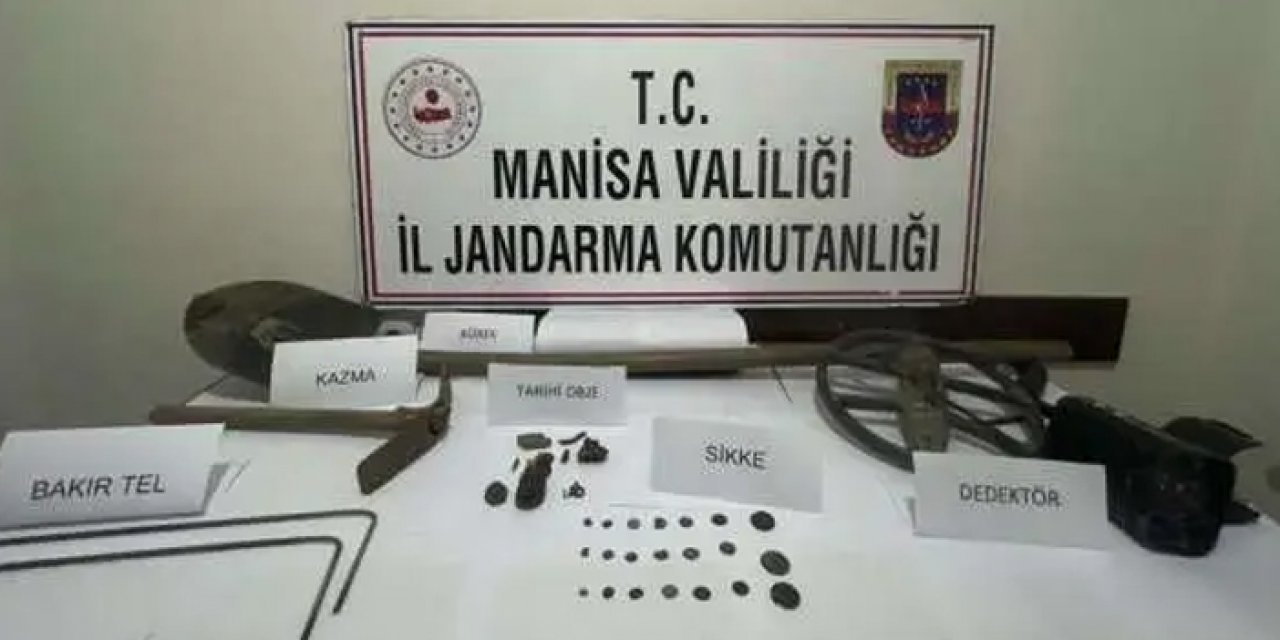 Manisa'da definecilere operasyon: Bakın neler ele geçirildi!