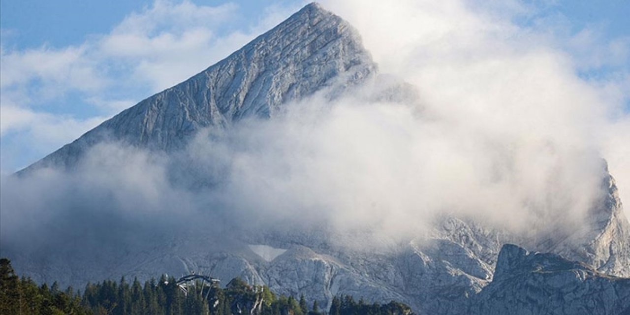 2050'ye kadar Alpler'deki buzulların yarısı yok olabilir