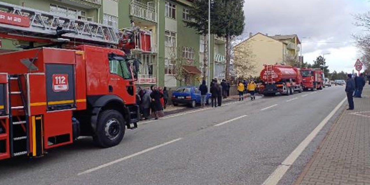 Konya'da ev patladı: 1'i ağır, 4 yaralı