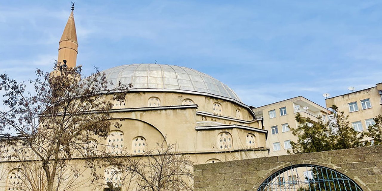 Bakan Yerlikaya açıkladı: ''Kaymakam imamı darbetti'' iddiasına inceleme başlatıldı