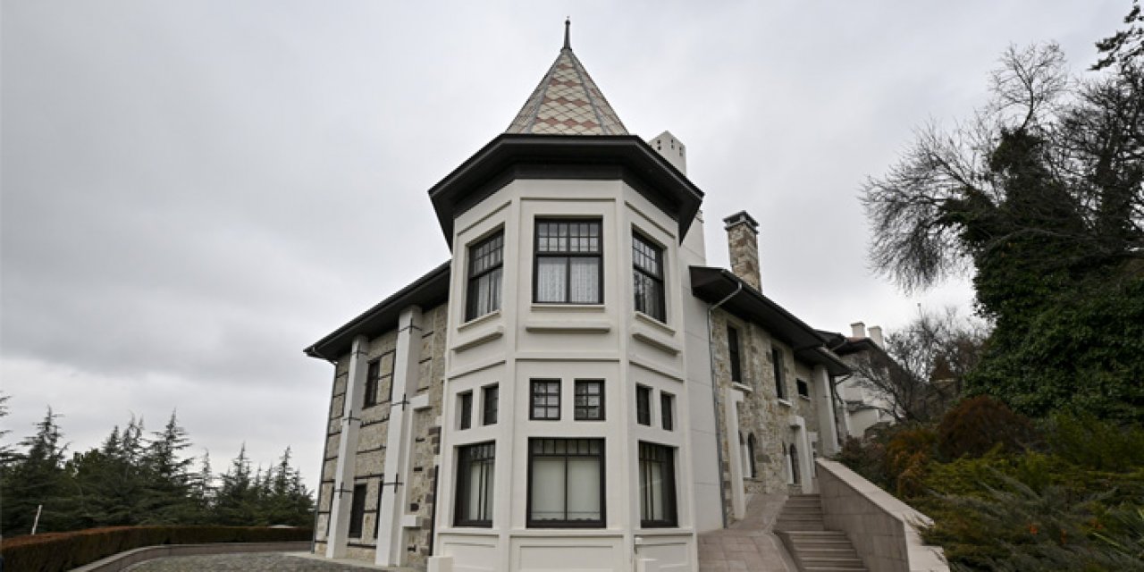Atatürk Müze Evi" ziyaretçilerini bekliyor