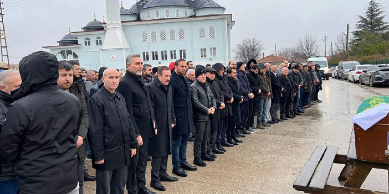Gazi Şahin'in annesi son yolculuğuna uğurlandı