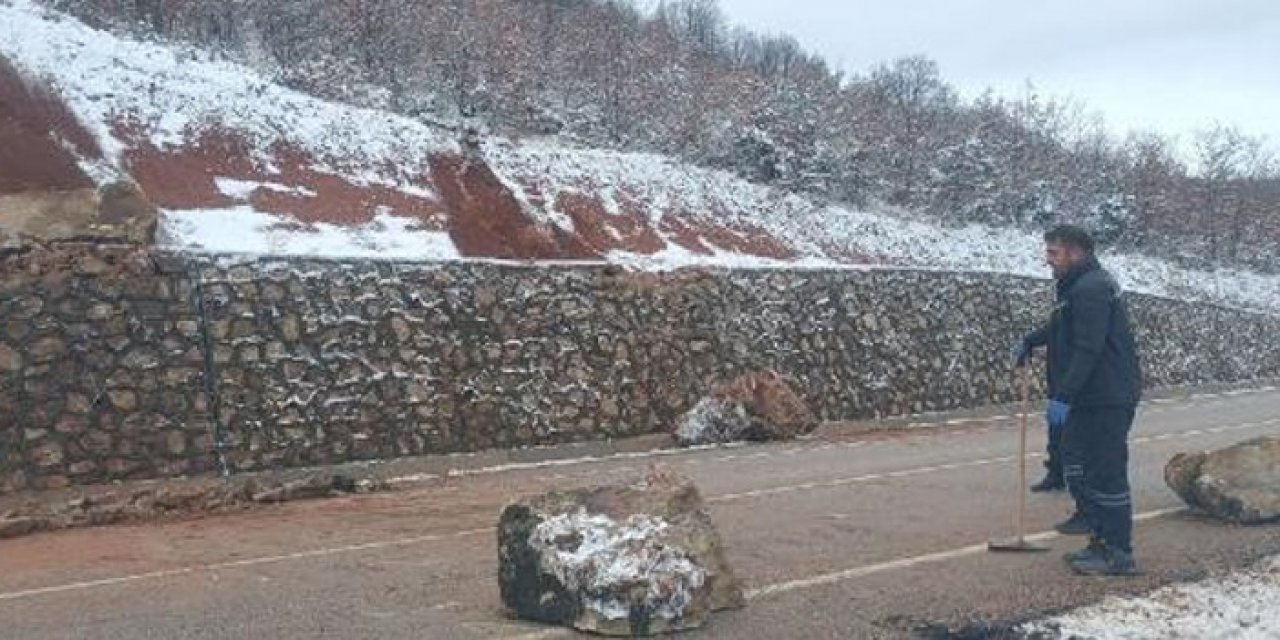 Şiddetli yağış nedeniyle heyelan meydana geldi