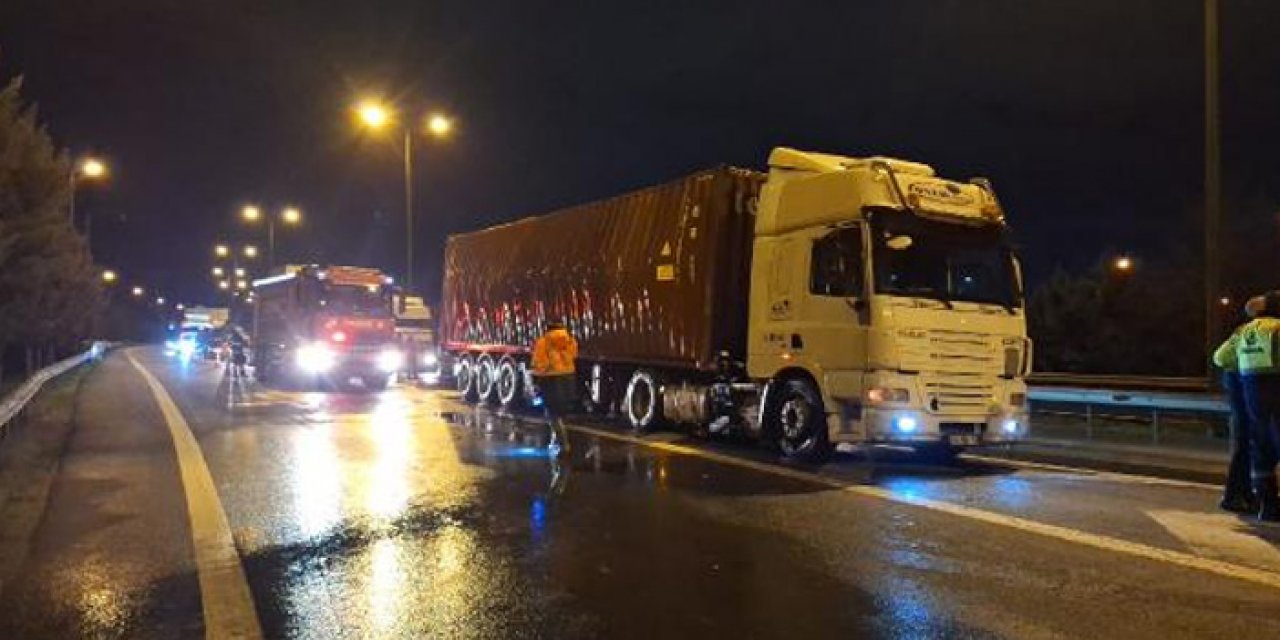 TIR önce yandı sonra patladı: İtfaiye eri yaralandı