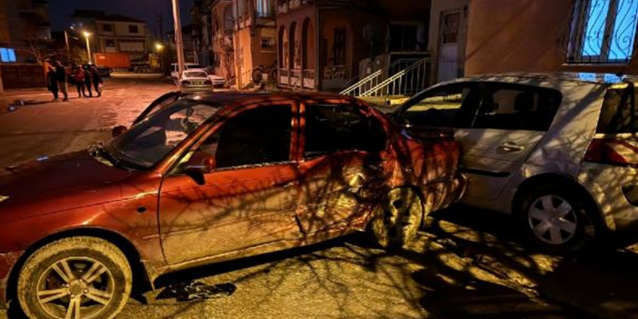 Konya'da iki otomobil çarpıştı: 9 yaralı