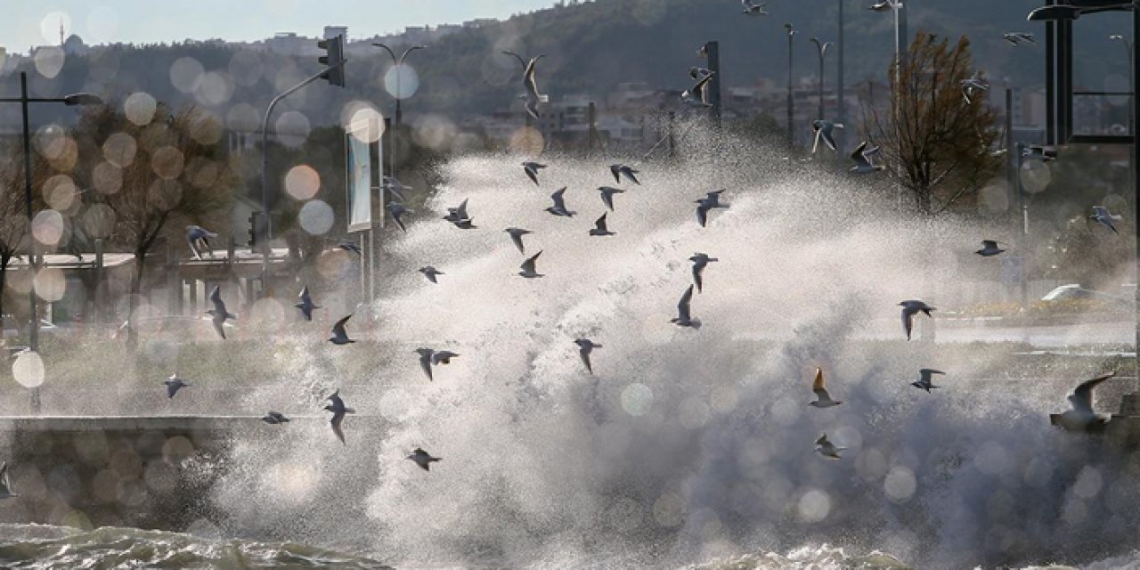 Meteoroloji'den İzmir'e kritik uyarı: Bu saatlere dikkat edin!