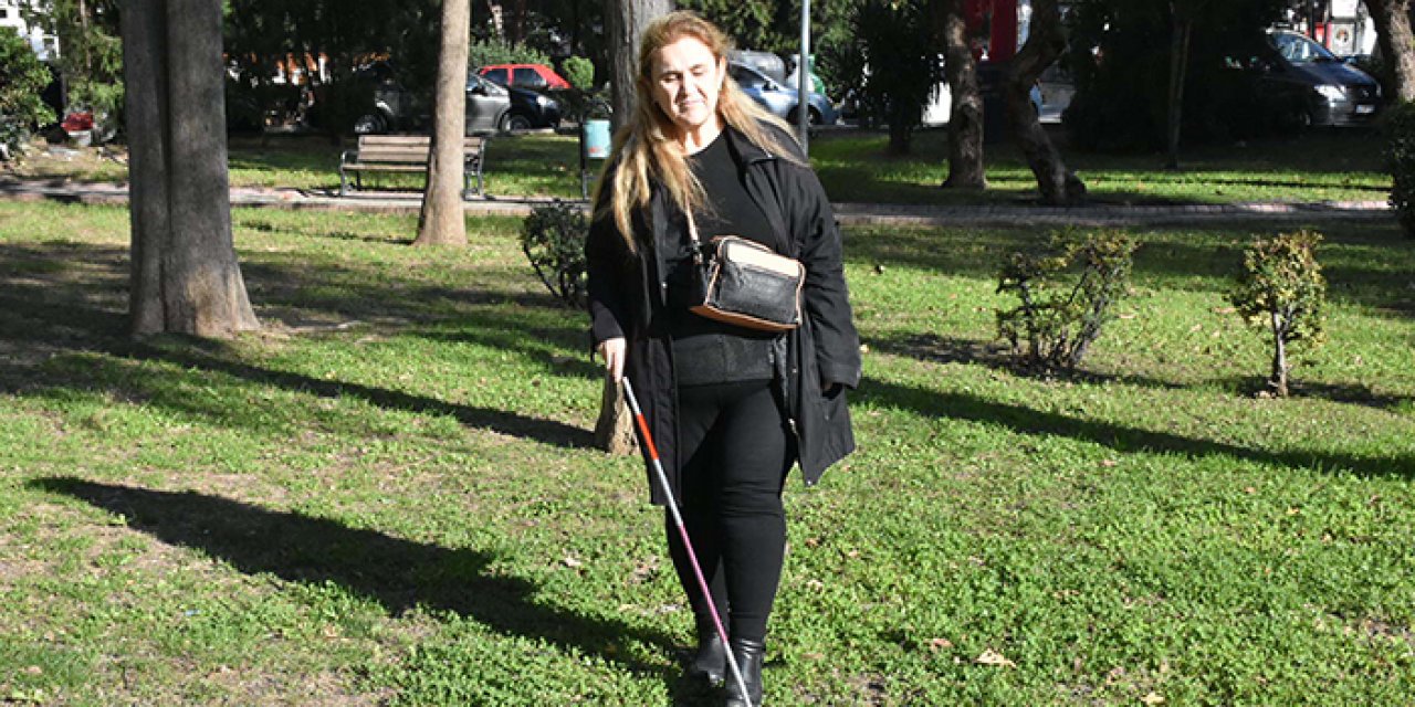 İzmir'de akılalmaz olay: Görme engelli öğretmene psikolojik şiddet iddiası!