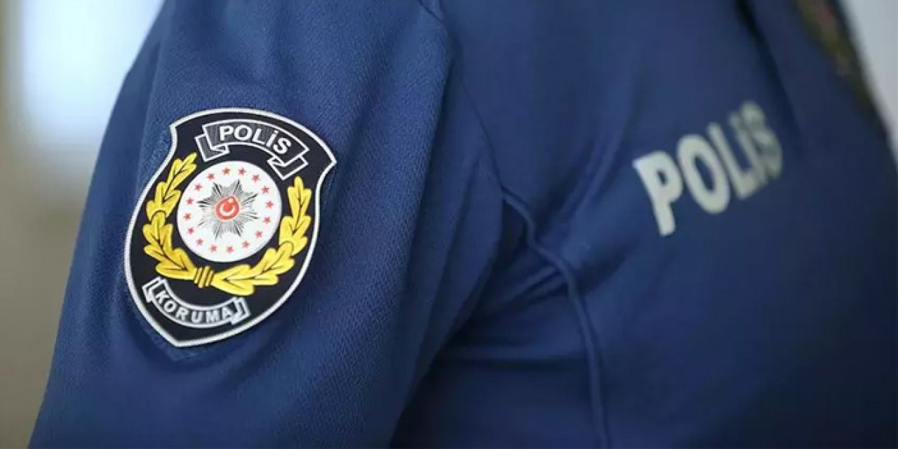 İzmir'de operasyon: Ruhsatsız silahlar ele geçirildi