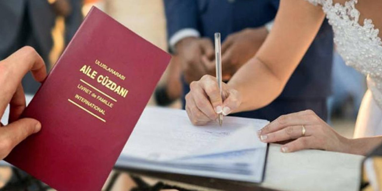 Kadınlarda soyadı kanunu resmileşiyor