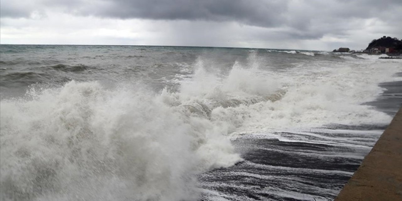 Meteoroloji uyardı! Denizlerde kuvvetli fırtına