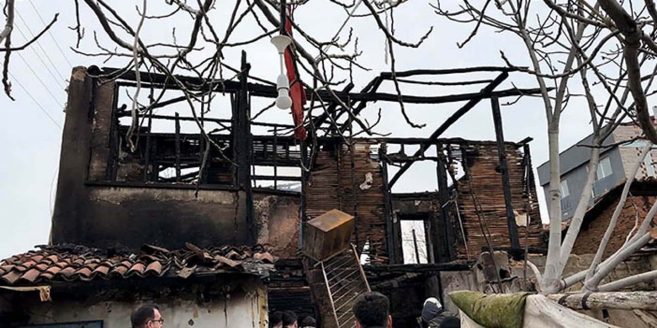 İzmir'de korkunç yangın! 19 yaşındaki Emre öldü