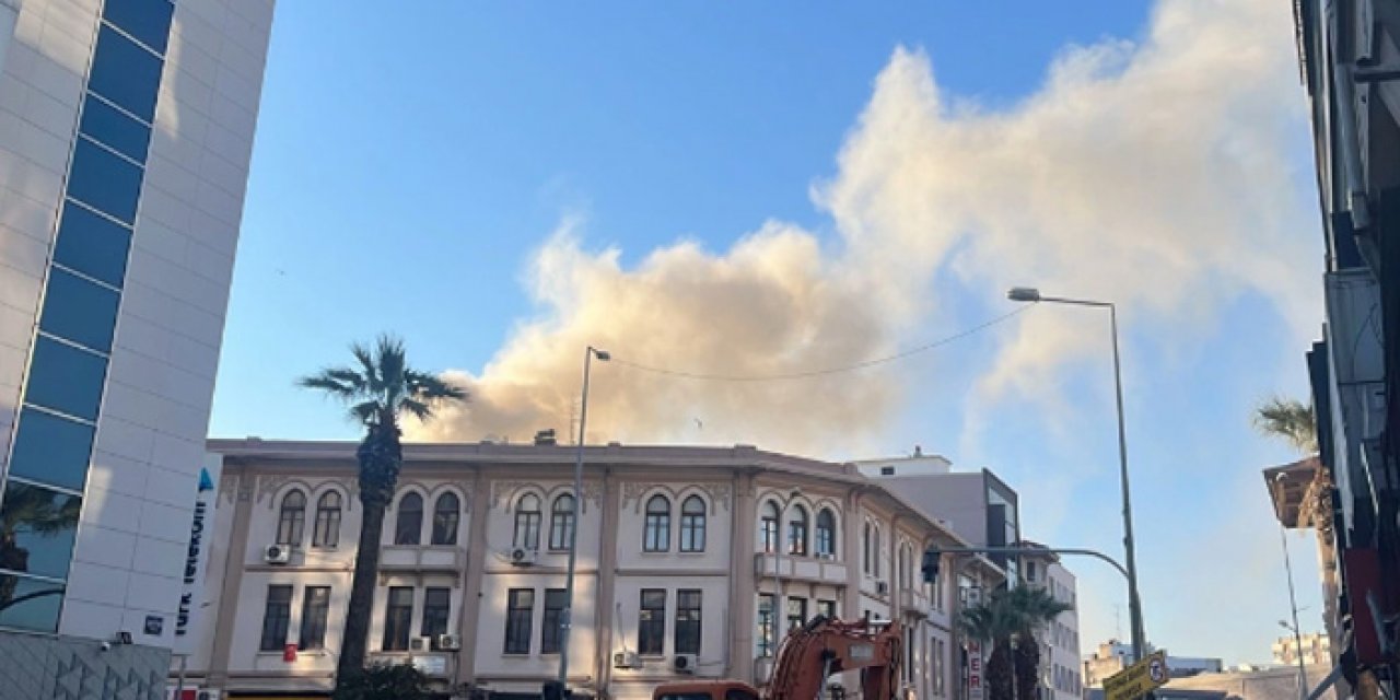 İzmir'de korkutan yangın!
