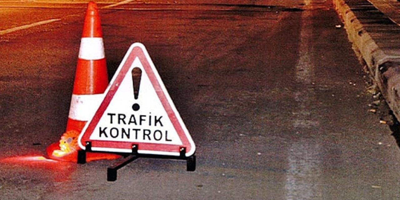 İzmir'de zincirleme kaza: Yaralılar var