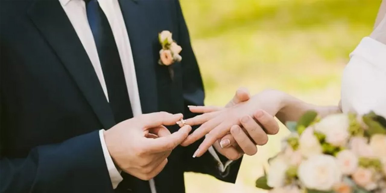 Evlenecek gençlerin dikkatine! Aile ve Gençlik Fonu'na başvurular başlıyor