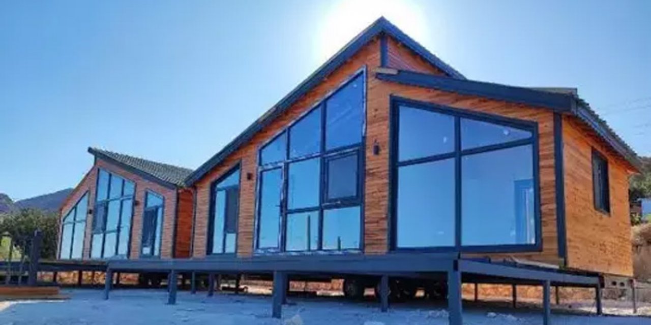 Ünlü oyunculara İzmir'den şok: Evleri kaldırıldı