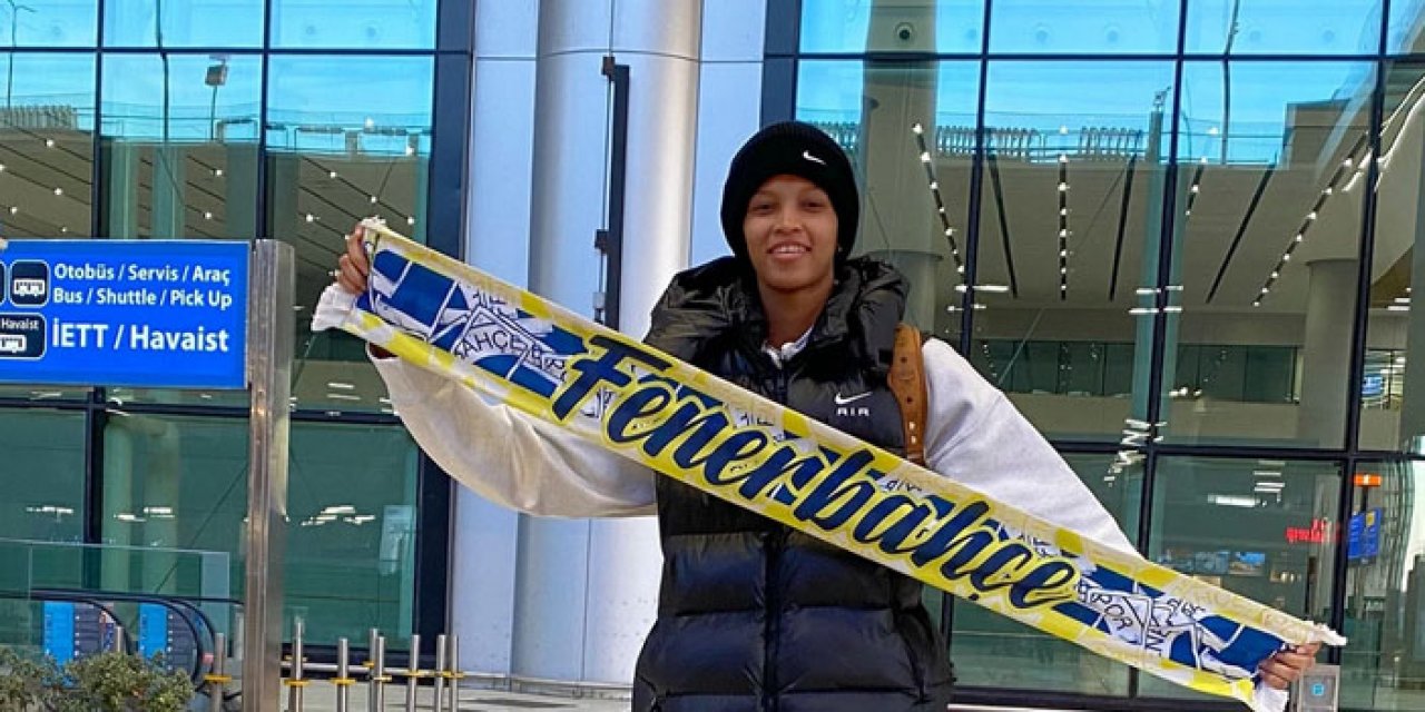 Melissa Vargas, yeniden Fenerbahçe Opet kadrosunda