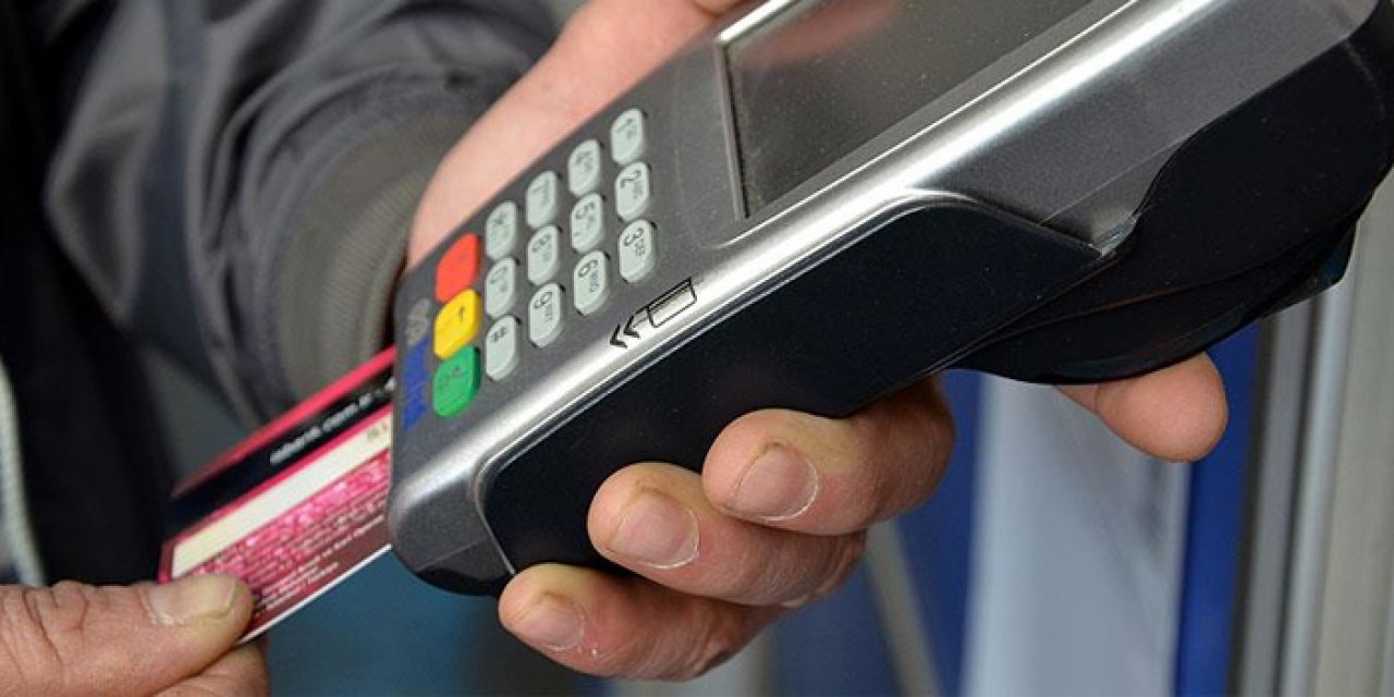 Kredi kartı harcamalarında yeni düzenleme sinyali