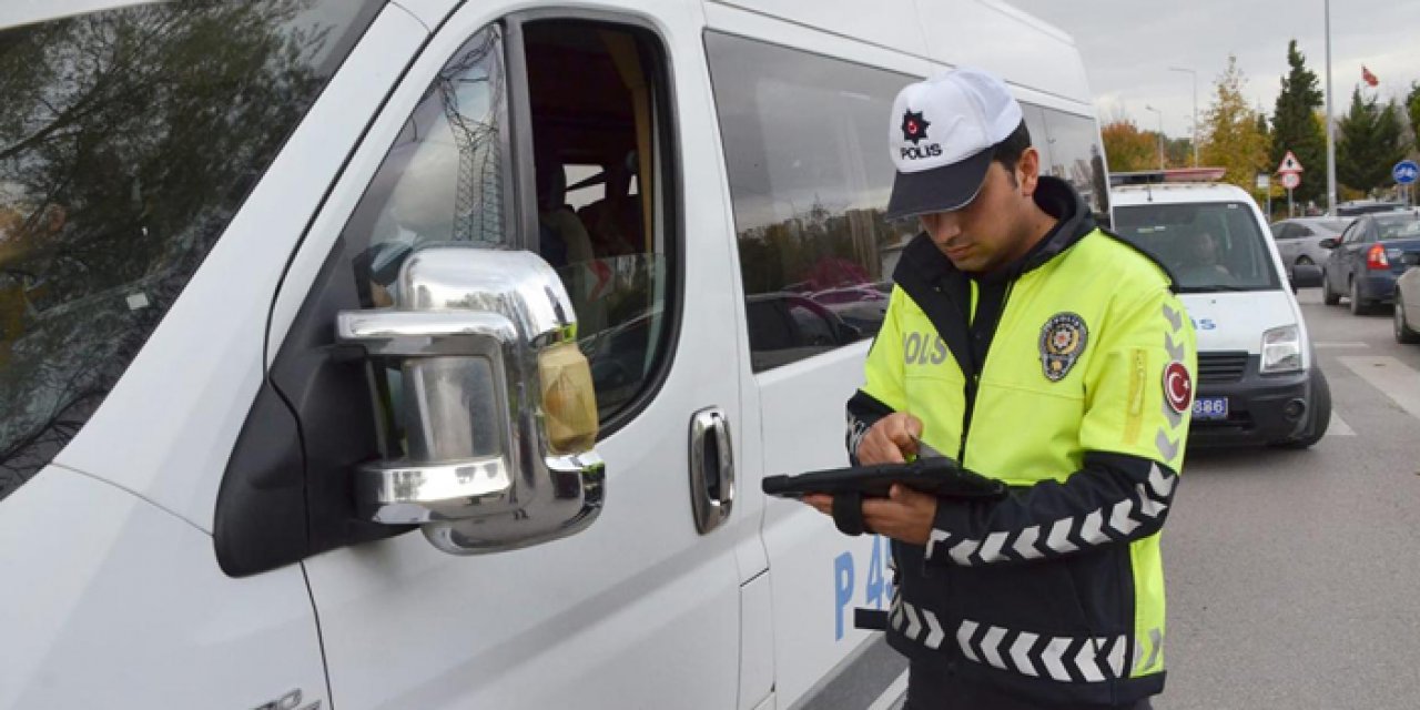 Okul servislerine dev denetim: 2 bin 247 araç ceza yedi