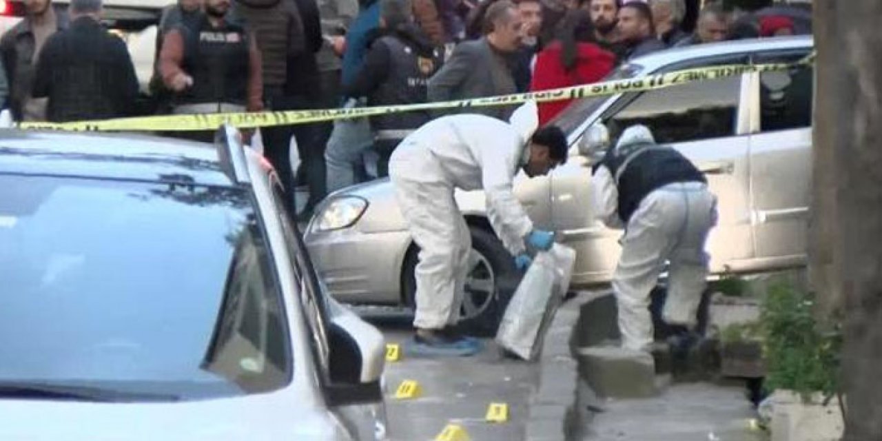 Bakan Yerlikaya açıkladı: Seçim çalışmalarına silahlı saldırı