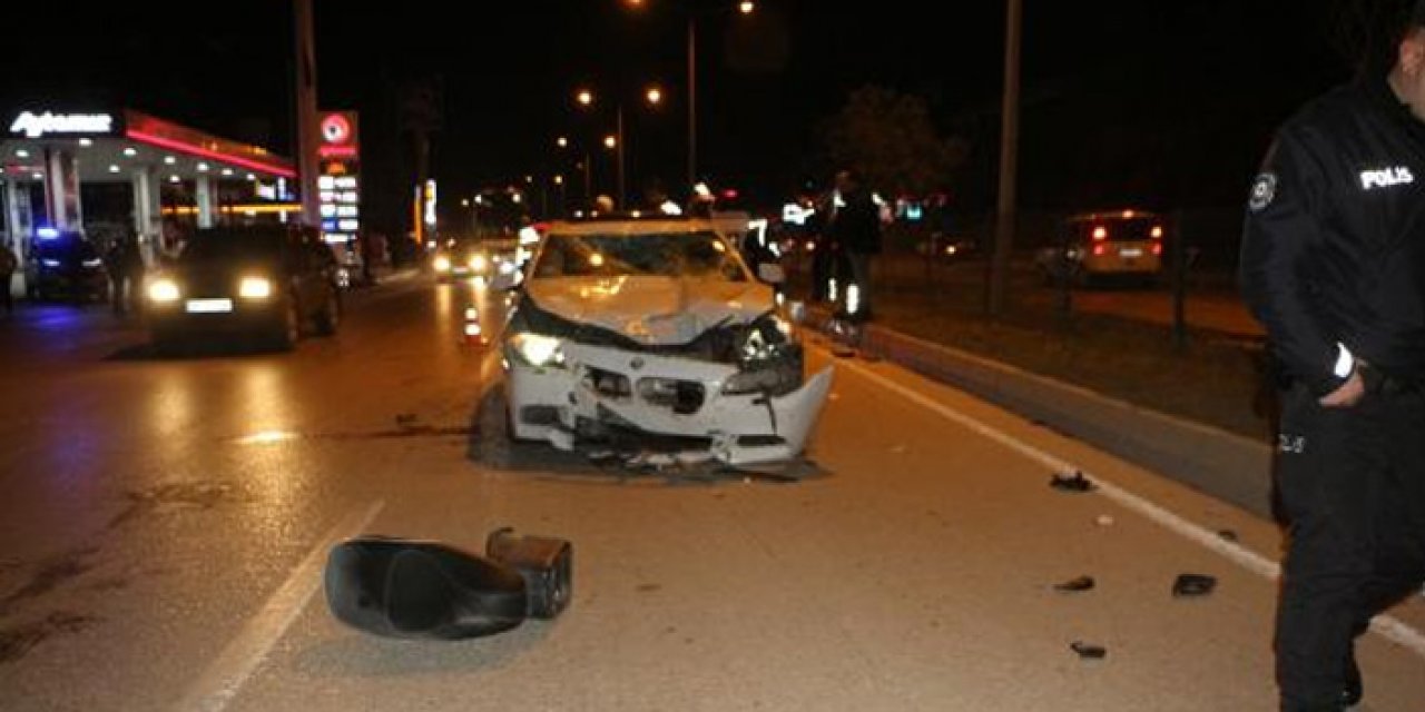 Otomobil ile motosiklet çarpıştı: 2 kişi yaralandı