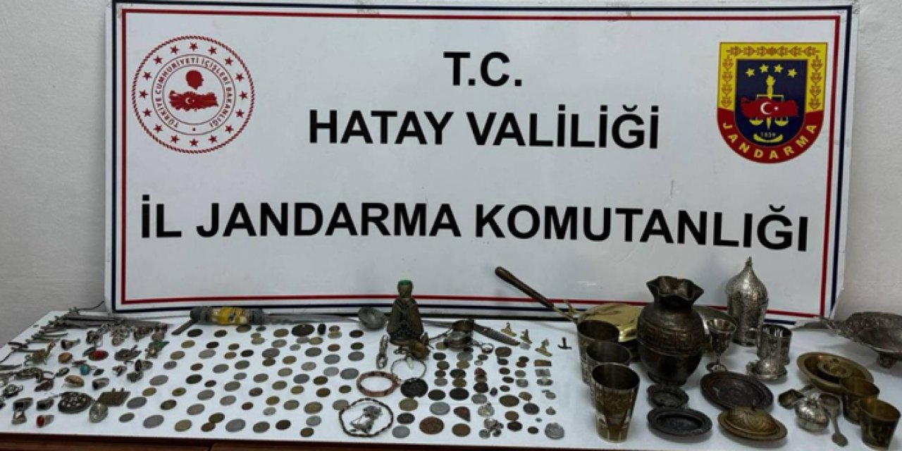 Hatay’da tarihi eser operasyonu: 310 parça eser ele geçirildi