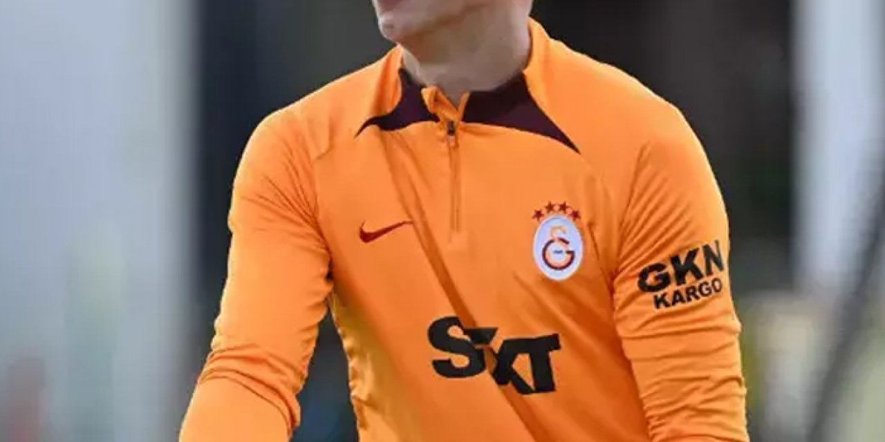 Galatasaray'da bomba iddia: Sözleşmesi uzatıldı!