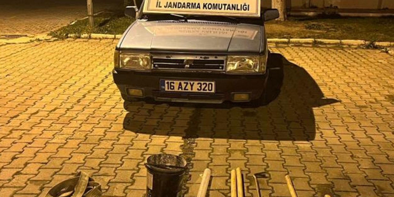 Kaçak kazı yaparken suçüstü yakalanan 3 şüpheli tutuklandı