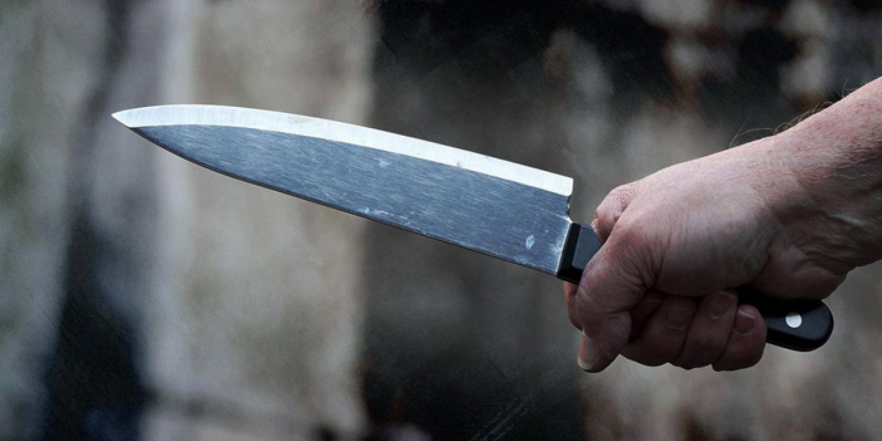 Manisa'da bıçaklı kavga: 1'i ağır 2 yaralı
