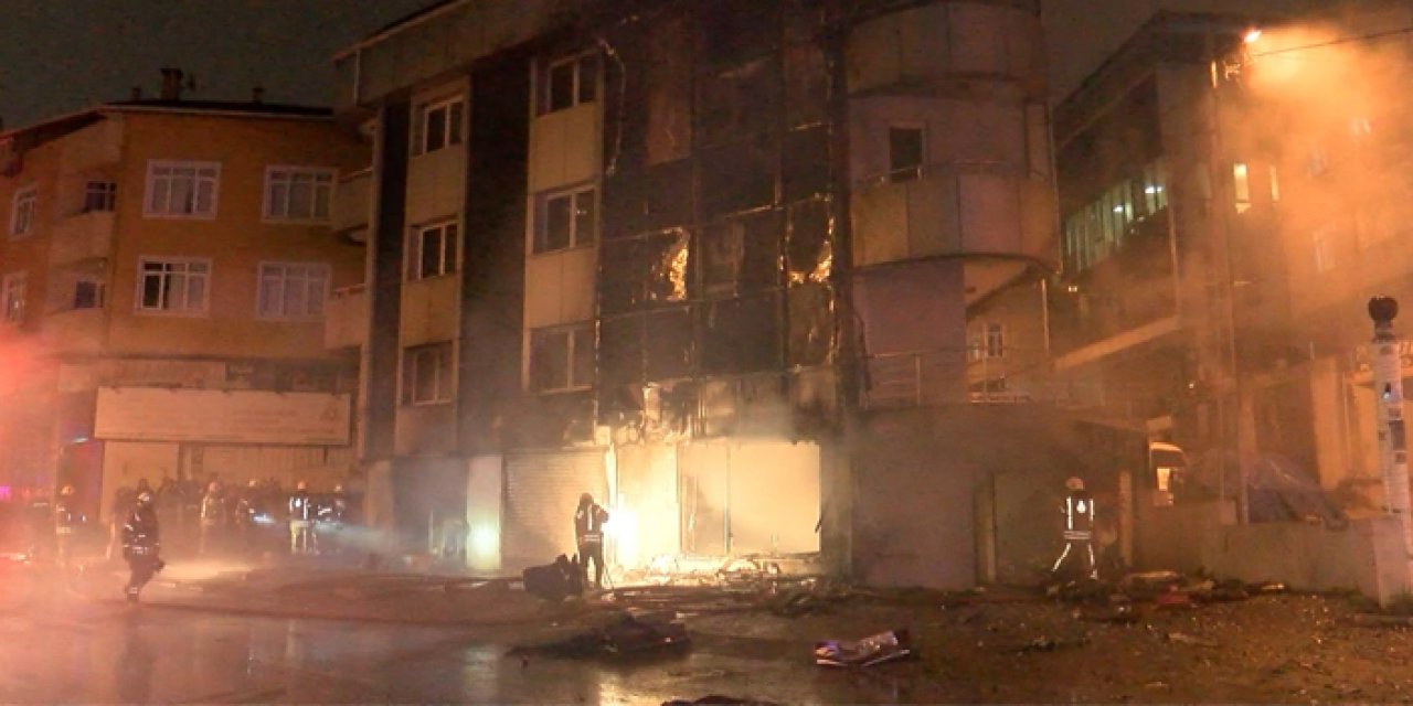 İstanbul'da iş merkezi alev alev yandı