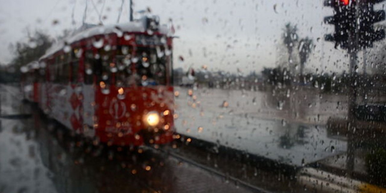 Meteoroloji açıkladı: 2 bölgede yağmur, bir bölgede kar var