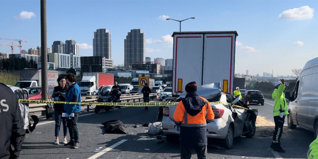 TEM Otoyolu'nda feci kaza: 1 ölü, 1 yaralı